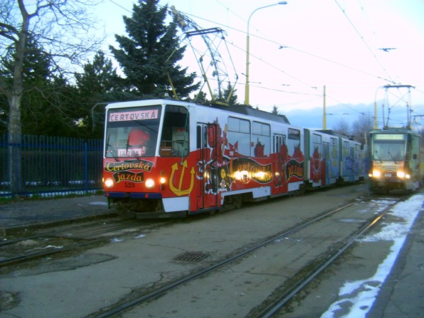 V roku 2013 sa v úlohe Čertovskej električky predstavil voz KT8 D5 č. 529